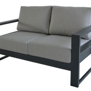 Flex Love Seat With Cushions