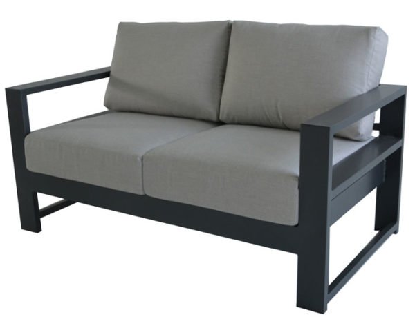 Flex Love Seat With Cushions