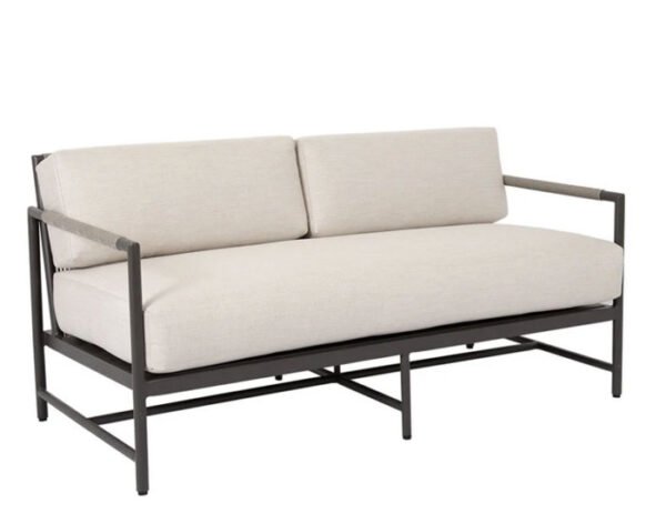 pietra loveseat