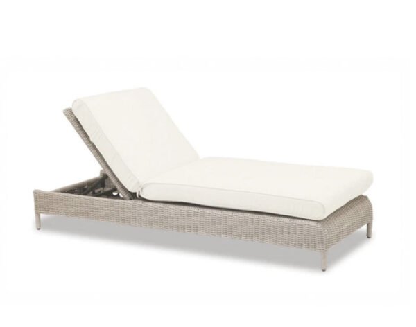 chaise