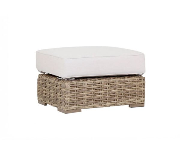 outdoor ottoman