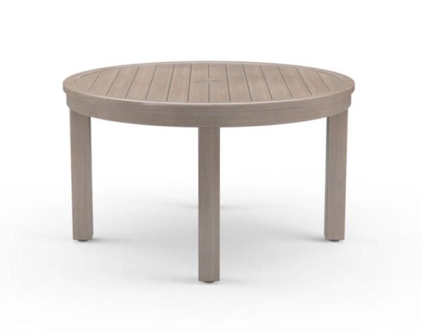 outdoor round table